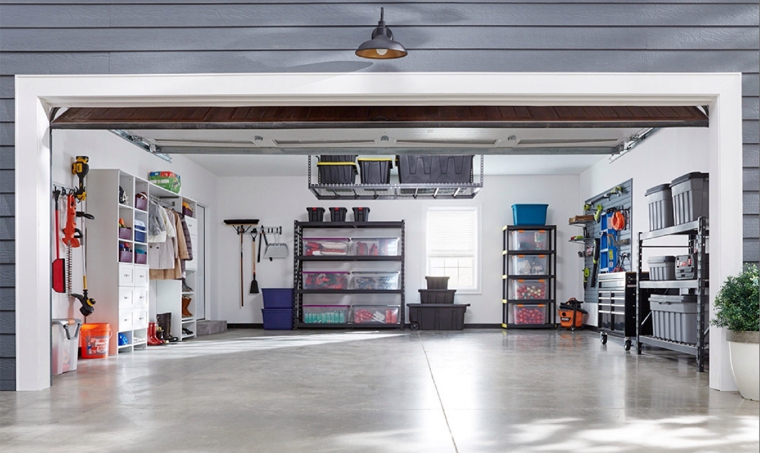 Garage made. Красивый гараж. Красивый интерьер гаража. Современный гараж внутри. Красивый гараж внутри.