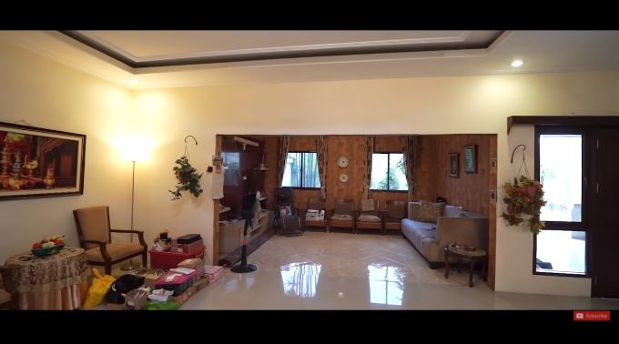 10 Penampakan rumah Fadil Jaidi, ada toko sembako