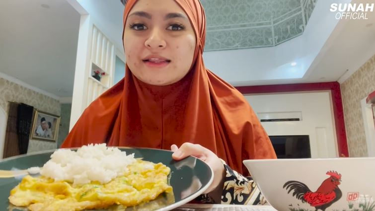 8 Momen Nathalie Holscher ngidam, minta martabak sampai mobil mewah