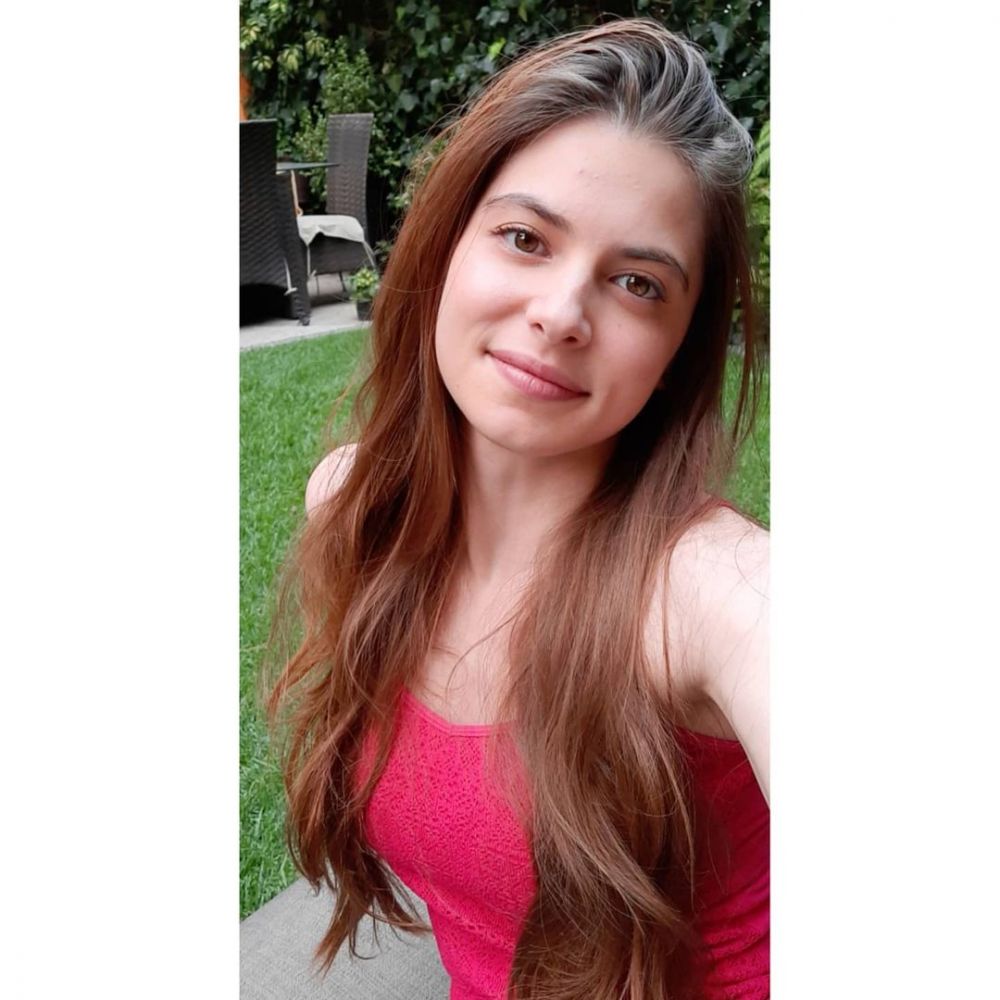 10 Pesona Dulce Maria 'Carita de Angel' tanpa makeup, cantik alami