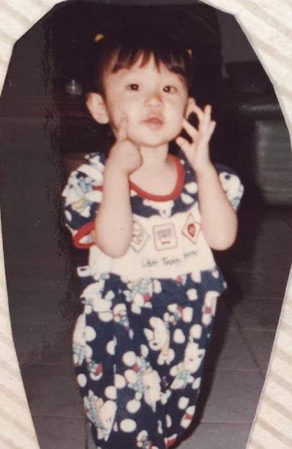 10 Potret masa kecil Larissa Chou, gayanya centil abis