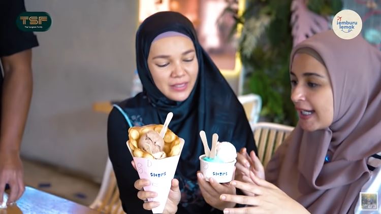 10 Potret restoran milik Dewi Sandra dan suami, bernuansa serba pink