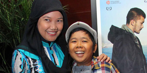 Jarang tersorot, ini 10 potret harmonis Adul dan istri