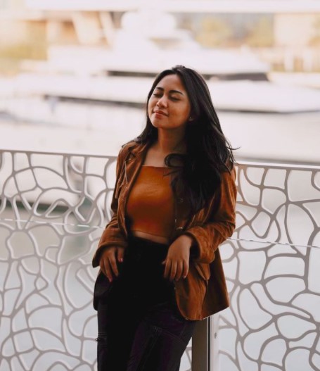10 Gaya outfit Rachel Vennya saat liburan di Dubai, stylish