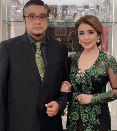 Jarang tersorot, begini 10 potret mesra Dede Yusuf dan istri