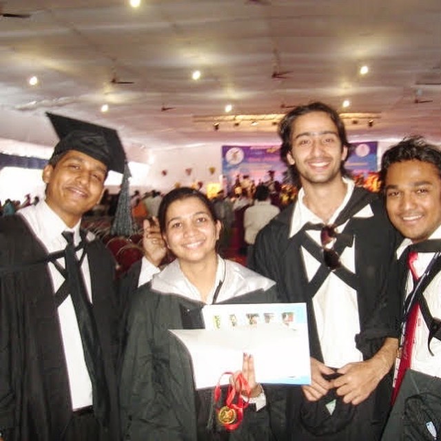 7 Potret jadul Shaheer Sheikh zaman kuliah, bikin pangling