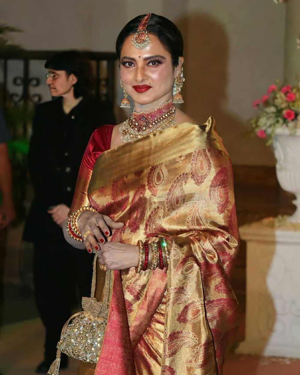 Pesona 10 aktris Bollywood di usia 50 tahun, awet muda