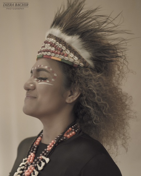 Pesona 6 seleb wanita asal Papua, cantiknya khas