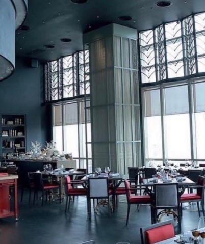 10 Potret pembukaan restoran Syahrini, dihadiri para diva