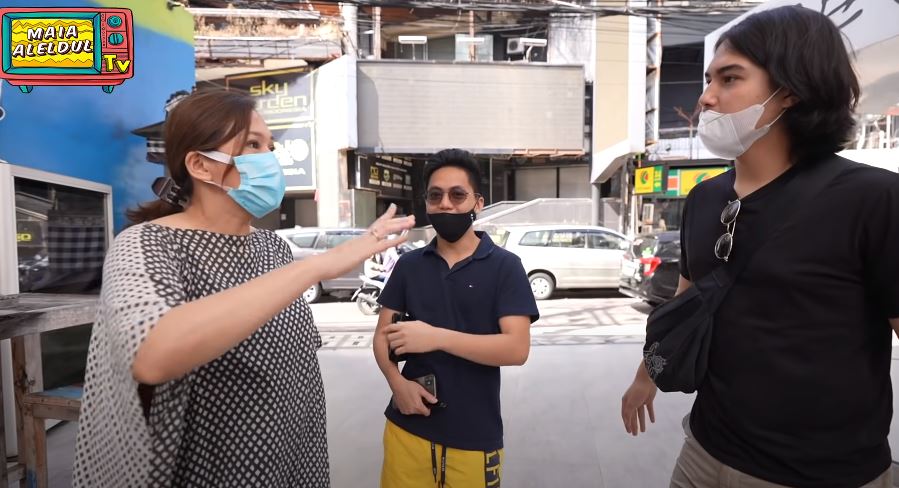 10 Momen Maia Estianty ditantang El Rumi naik wahana ekstrem, kocak