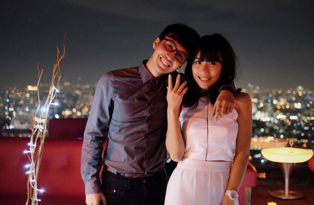 Momen 8 mantan personel girlband saat lamaran, parasnya curi perhatian