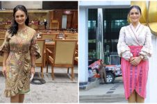10 Ide outfit batik ala Krisdayanti, tampil berkelas