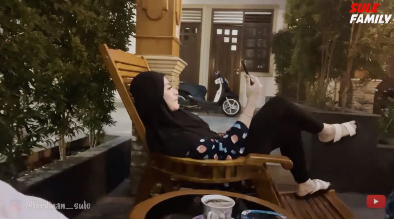 9 Momen Sule curhat Nathalie ngidam aneh-aneh, suruh mandi 4 kali/hari