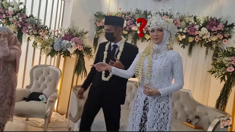 10 Momen lucu Baim Wong ke nikahan orang tak dikenal, bikin heboh