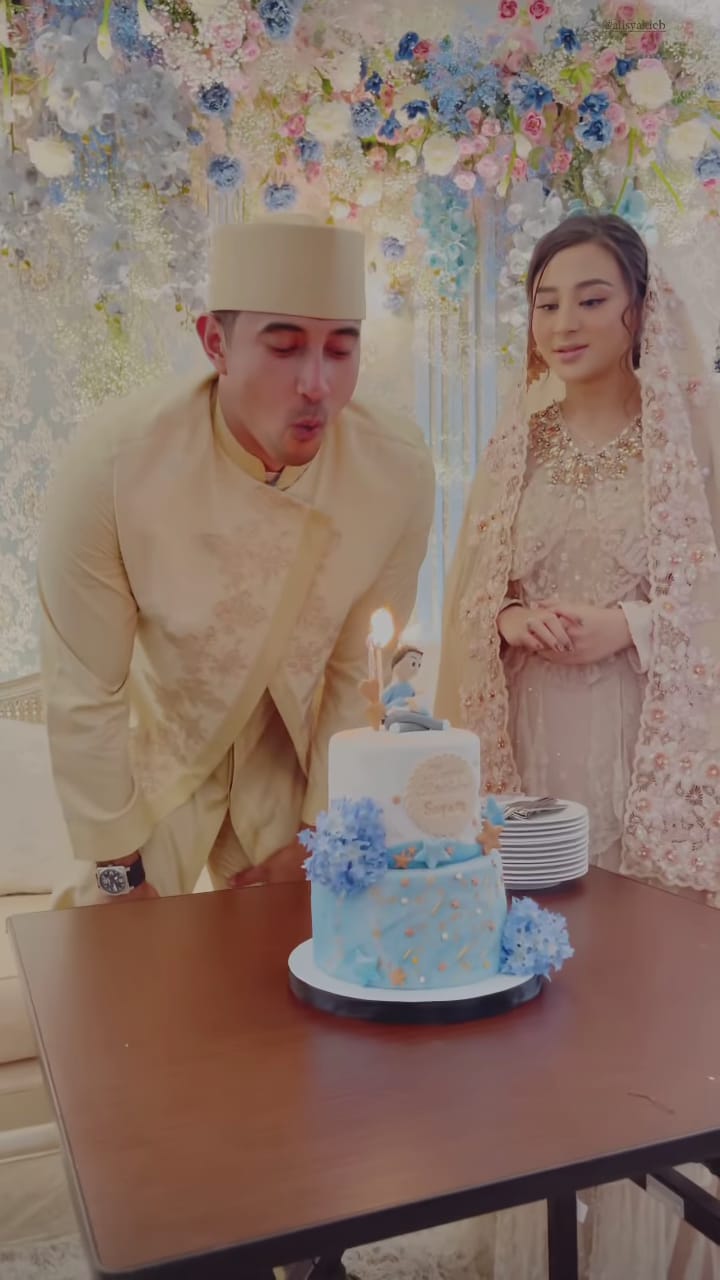 10 Momen syukuran 4 bulanan anak Margin Wieheerm dan Ali Syakieb