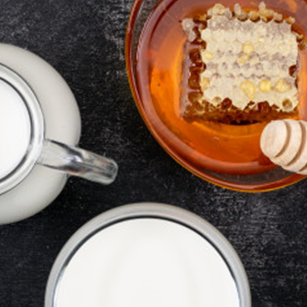 10 Manfaat minum susu & madu bersamaan, bantu mengurangi stres