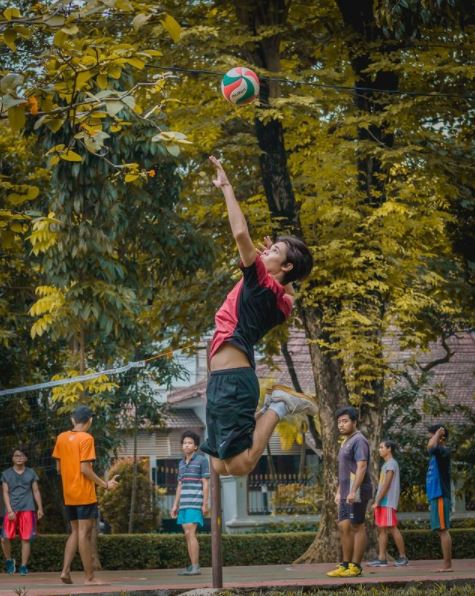 Potret 5 pemain Suara Hati Istri 'Zahra' olahraga, Panji Saputra macho