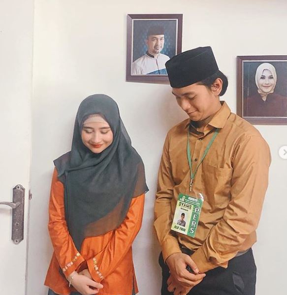6 Momen mesra Prilly Latuconsina & pasangan di web series, bikin baper