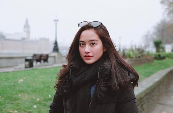 10 Potret Salshabilla Adriani tanpa makeup, tampil percaya diri