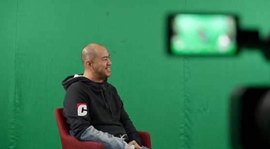 10 Cerita Pandji Pragiwaksono merintis karier, sempat jadi rapper