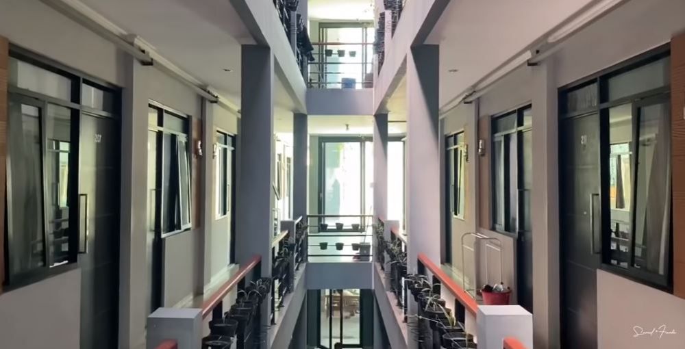 10 Potret kos milik Samuel Zylgwyn di Bandung, fasilitasnya 'wah'