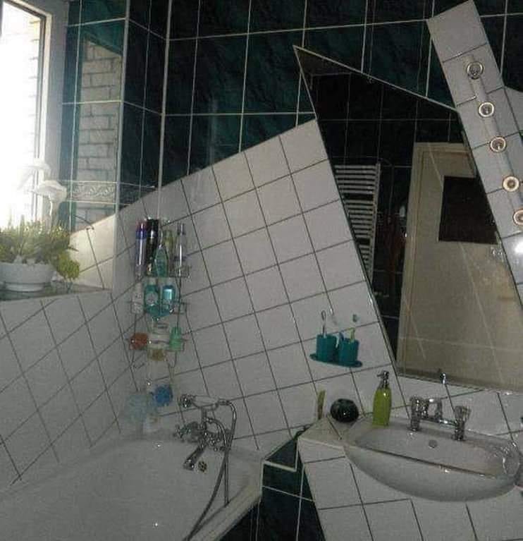 10 Potret lucu kreasi benda di kamar mandi ini bikin gagal paham