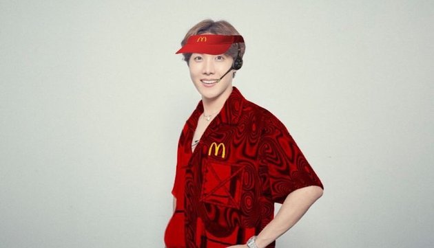 10 Foto editan member BTS jadi pegawai McD, auto borong