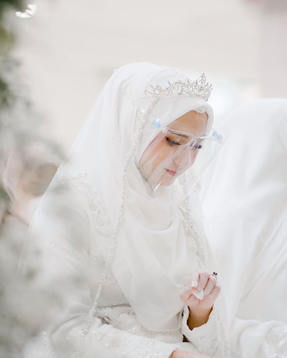 10 Momen pernikahan Ameer Azzikra adik Alvin Faiz, penuh kebahagiaan