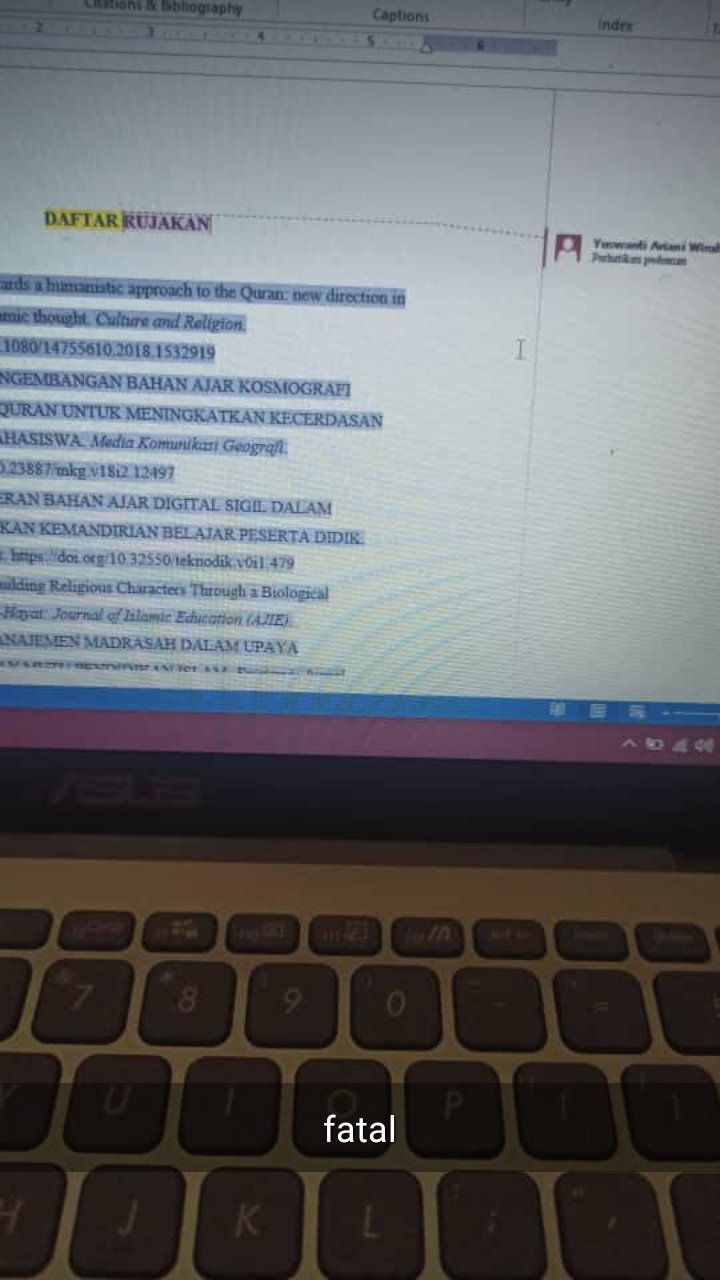 13 Typo lucu saat mengerjakan tugas ini bikin ketawa bingung