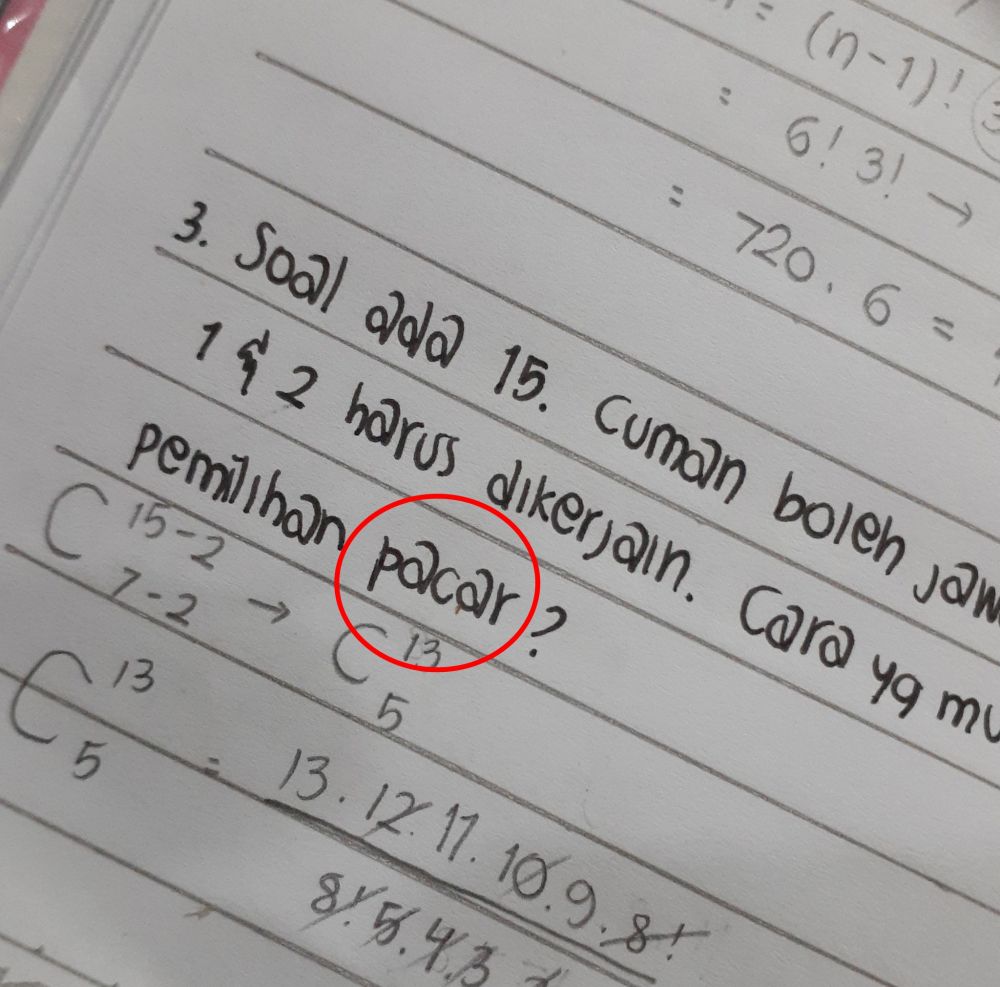 13 Typo lucu saat mengerjakan tugas ini bikin ketawa bingung
