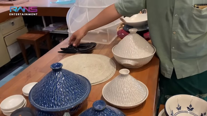 10 Momen Nagita Slavina borong peralatan makan, serasa toko sendiri