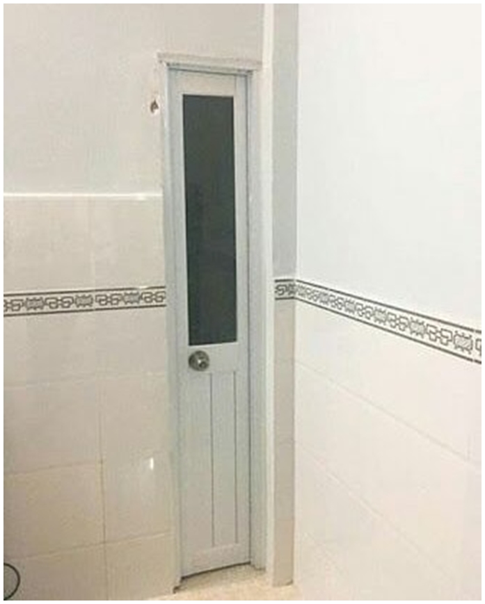 10 Potret lucu salah pasang pintu ini bikin gagal paham