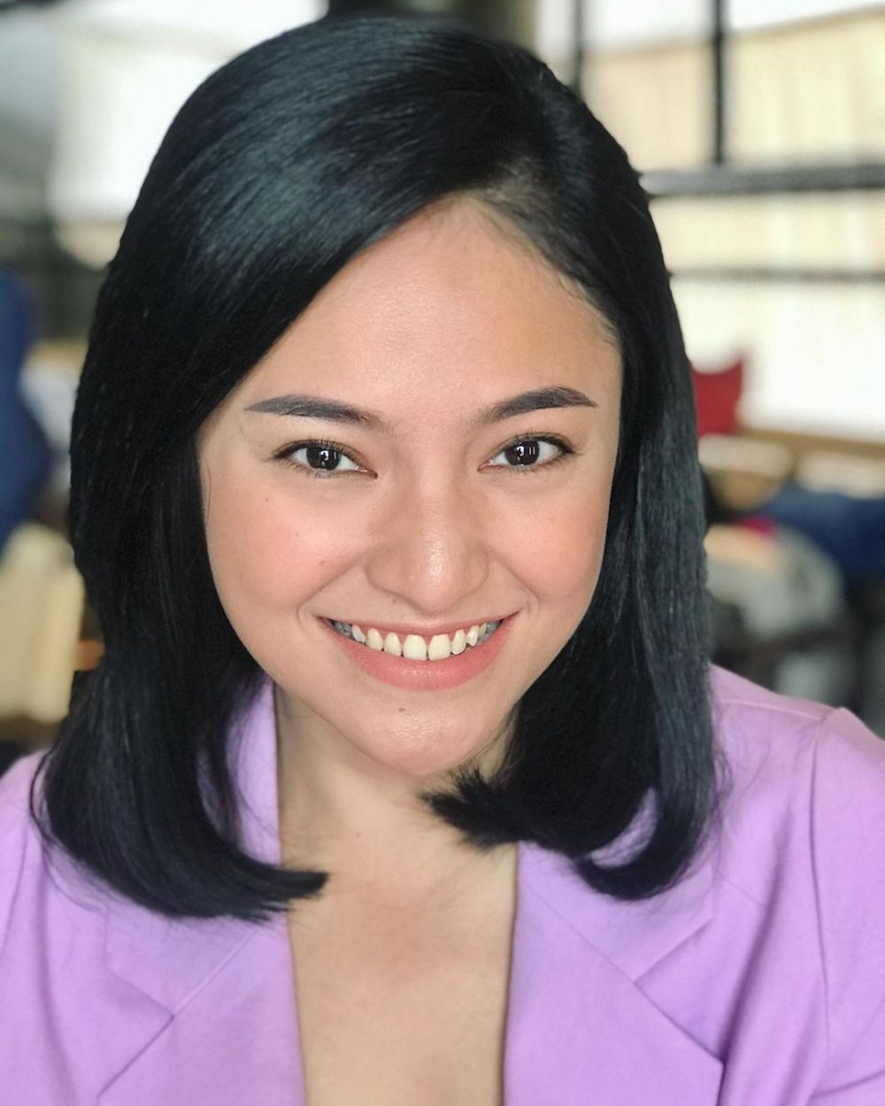 7 Model rambut menawan Marshanda, tetap percaya diri meski beruban