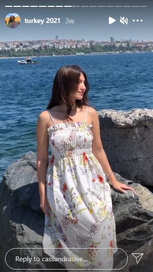 10 Momen Cassandra Lee liburan di Turki, gayanya stunning abis