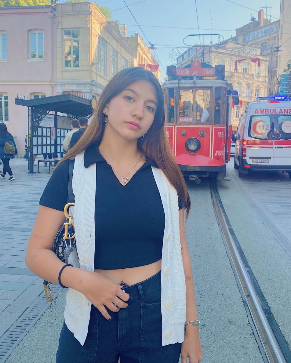 10 Momen Cassandra Lee liburan di Turki, gayanya stunning abis