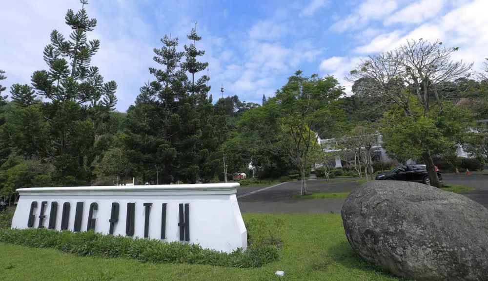 8 Potret lokasi lamaran Lesty Kejora dan Rizky Billar, digelar outdoor