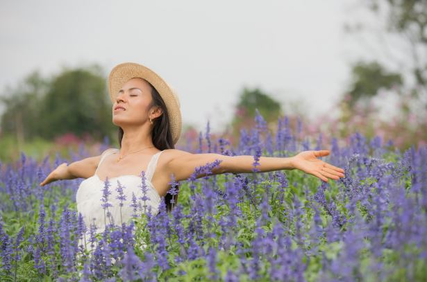 8 Manfaat kunyit hitam bagi kesehatan, kontrol berat badan
