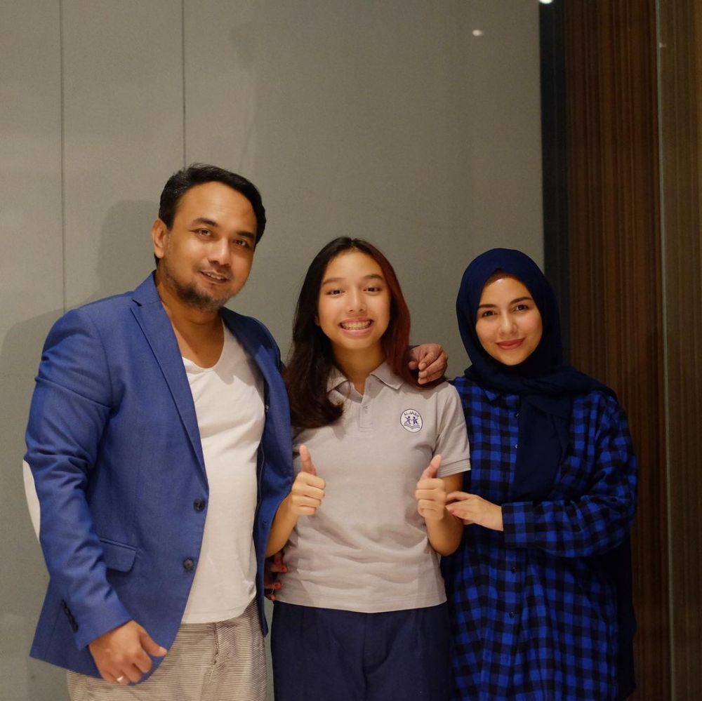 10 Potret Meisya Siregar dan putri sulungnya, bak kakak-adik