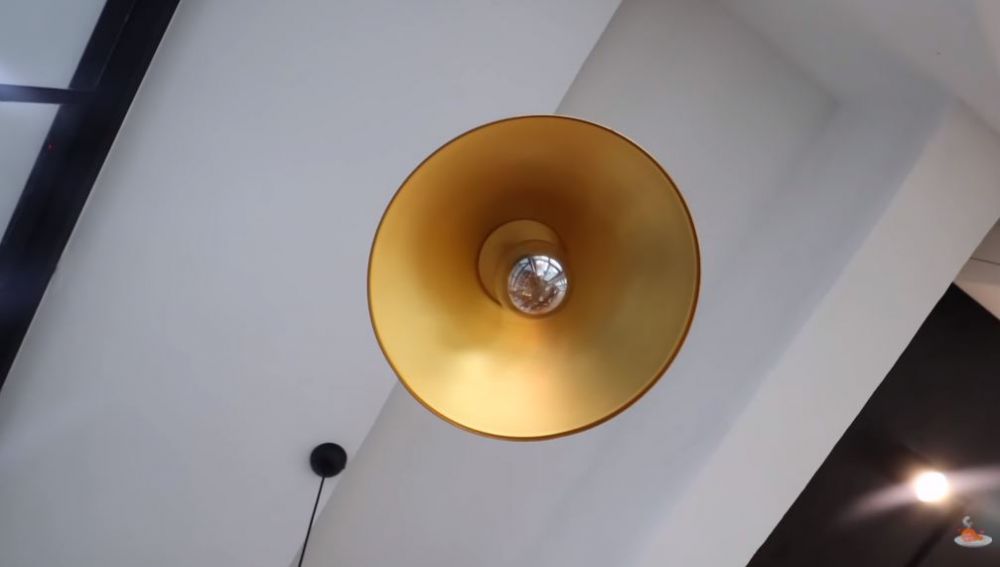 10 Penampakan restoran Darius Sinathrya, sajikan masakan padang