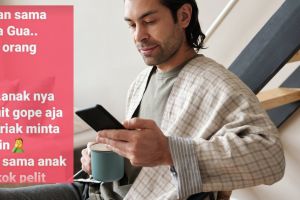 10 Status lucu di media sosial ini jokes-nya bapak-bapak banget