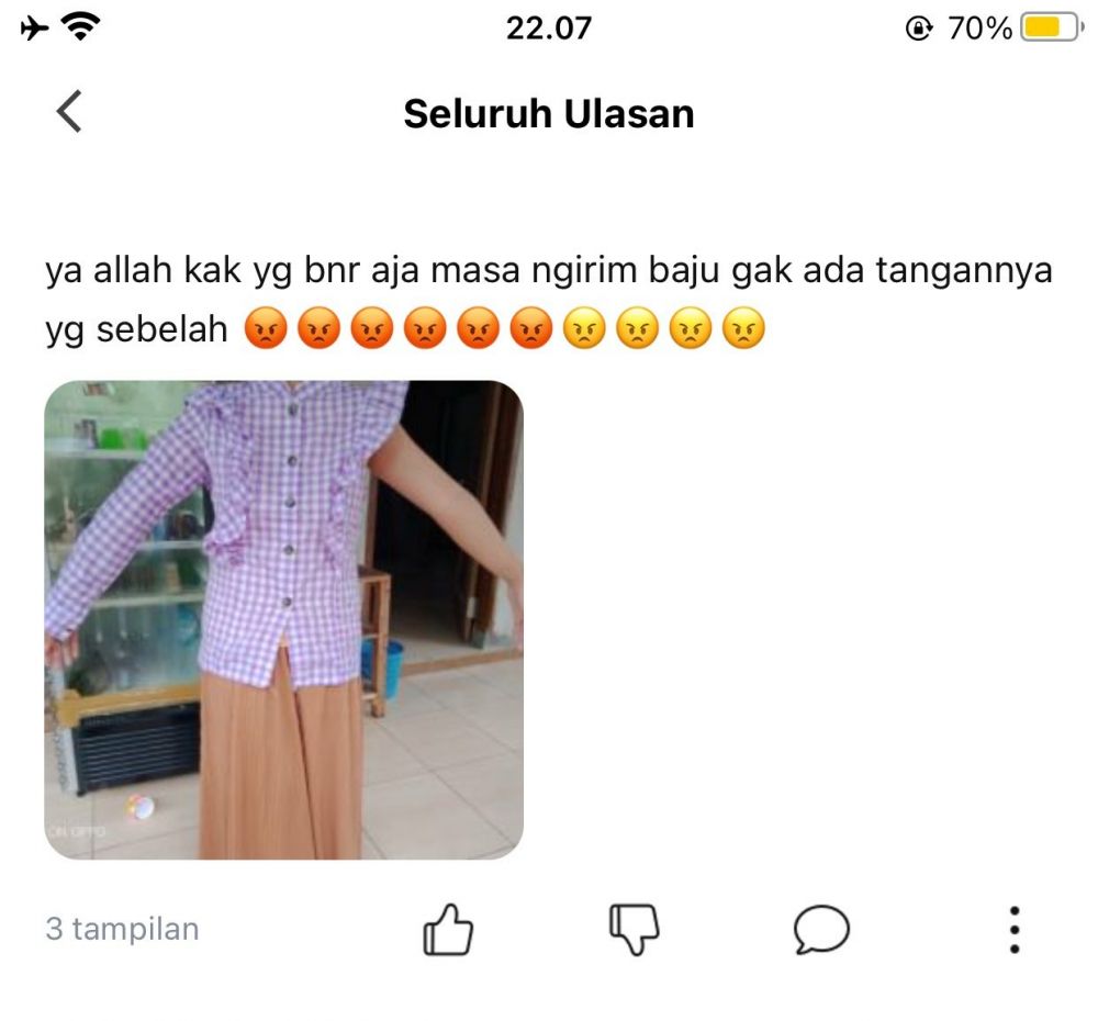 11 Potret lucu cewek cobain barang dari online shop, bikin nyengir