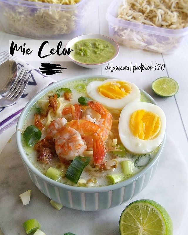 10 Resep kreasi mi instan kekinian © berbagai sumber 10 Resep kreasi mi instan kekinian © berbagai sumber