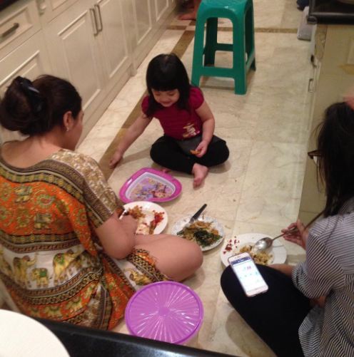 8 Pesona Ashanty kenakan daster, tetap menawan meski sederhana