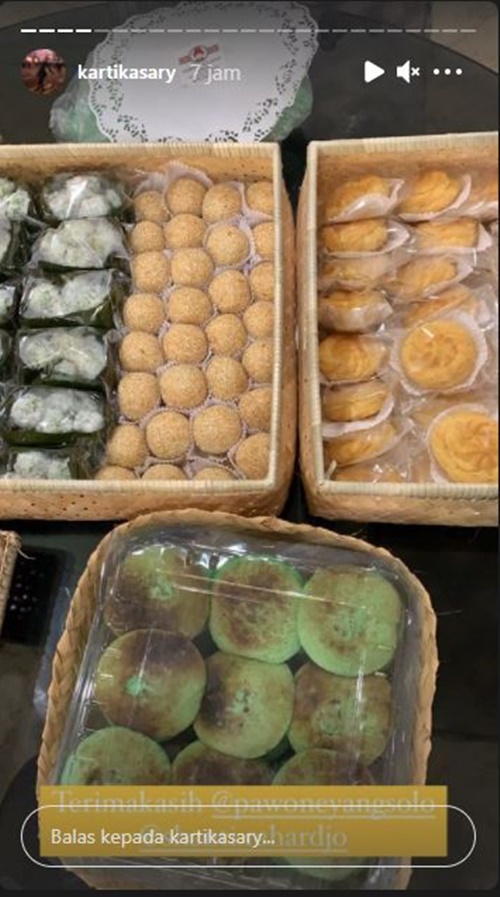 10 Momen Kartika Sary adik Yuni Shara gelar akikah anak, penuh khidmat