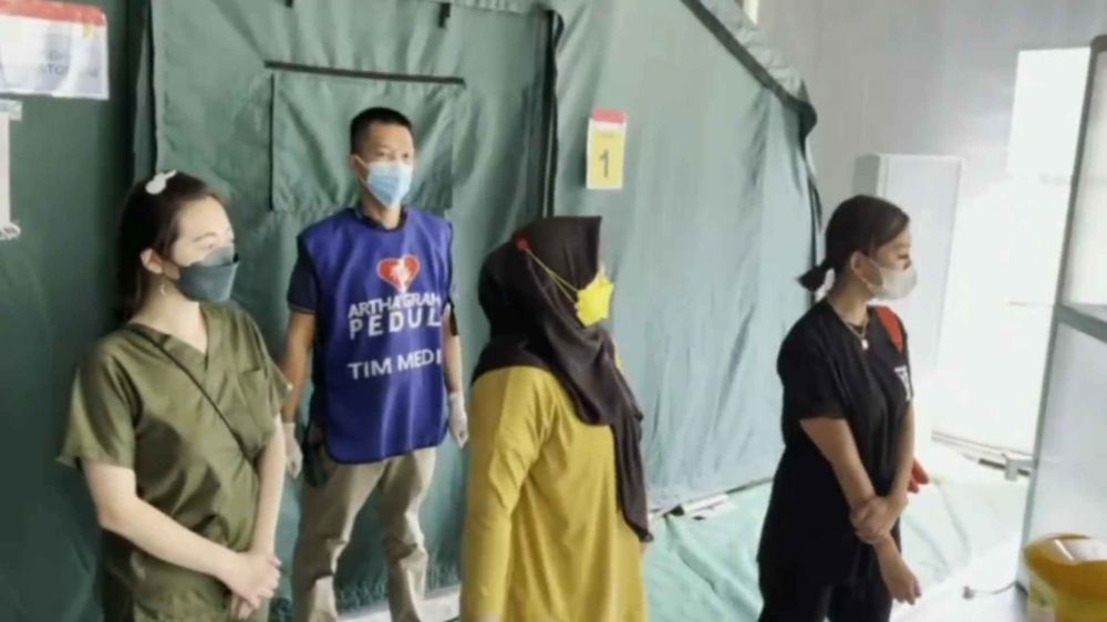 10 Momen Agnez Mo buka klinik vaksin, aksinya bikin salut