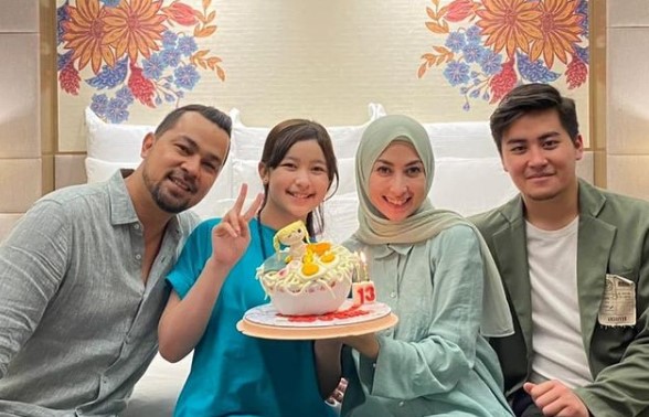 Jarang tersorot, potret 8 ratu sinetron era 90-an dan keluarga