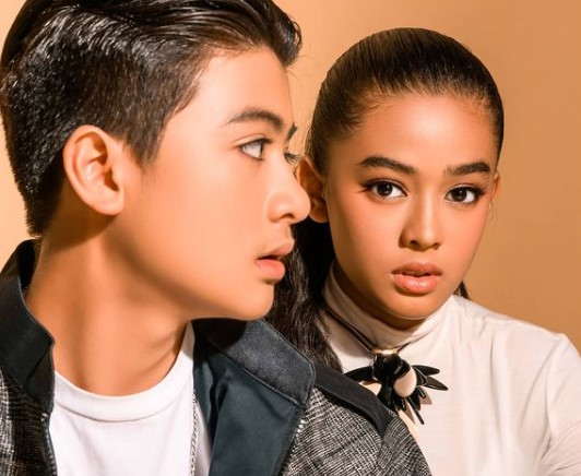 10 Gaya pemotretan Aqeela Calista beragam tema, memesona