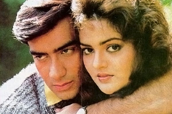 Potret 12 seleb Bollywood era 90-an saat debut akting, pesonanya awet