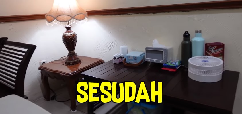 10 Penampakan kamar Dude Harlino di lokasi syuting, mirip kos-kosan