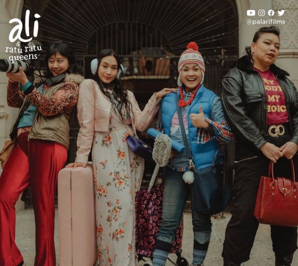8 Fakta film Ali & Ratu Ratu Queens, mejeng di Times Square New York